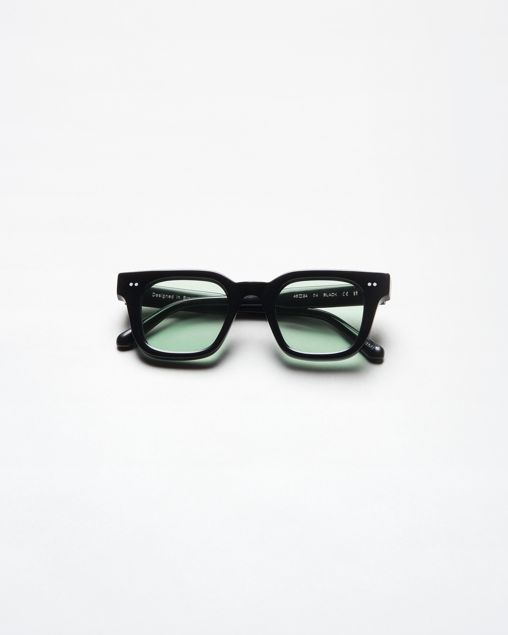 04 Lab Black Green