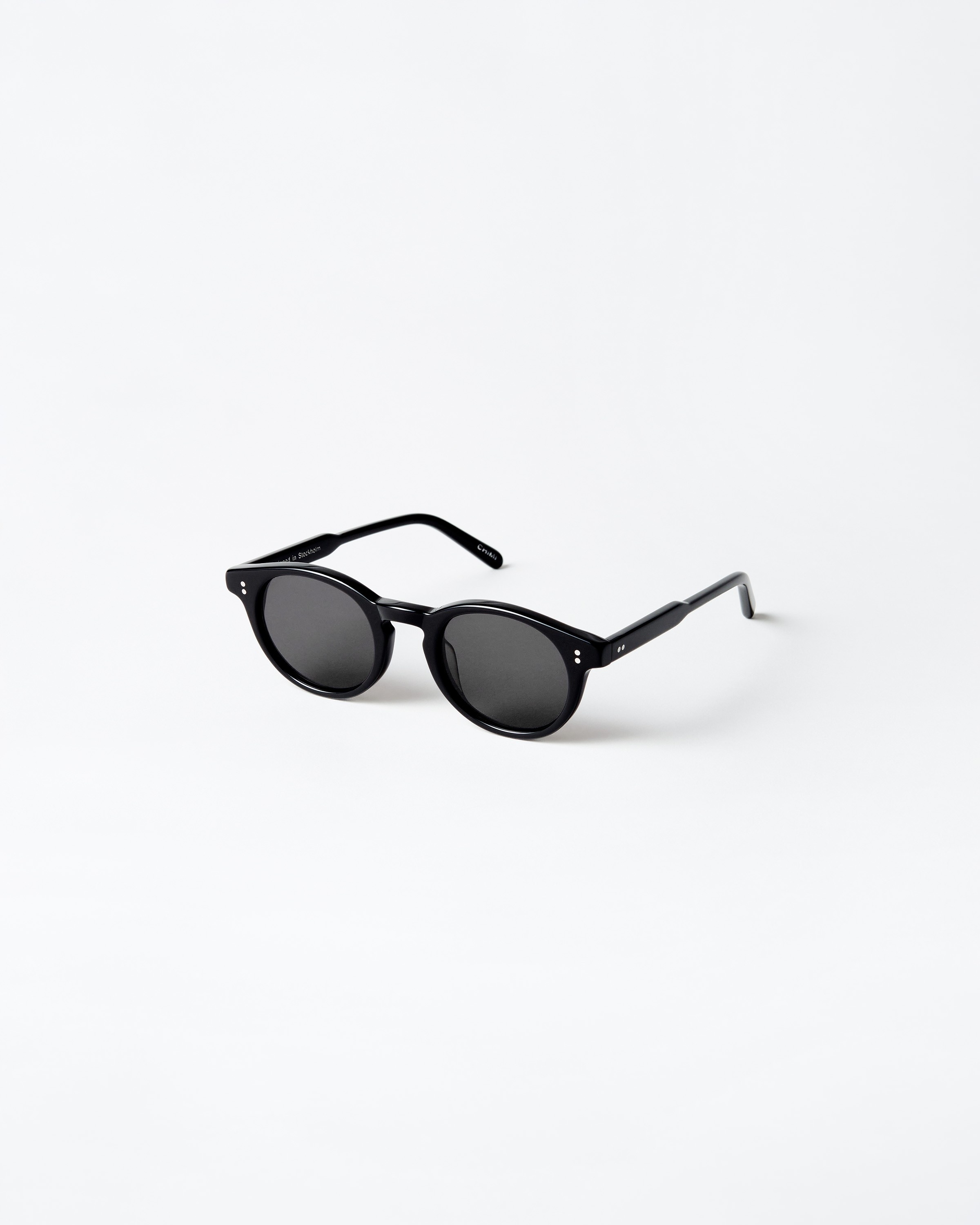 03 Black 4