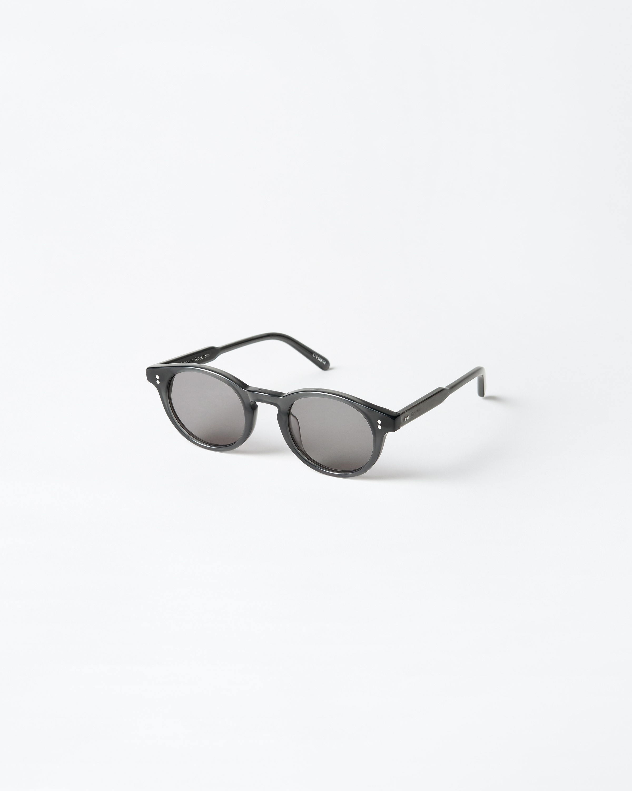 03 Dark Grey 4