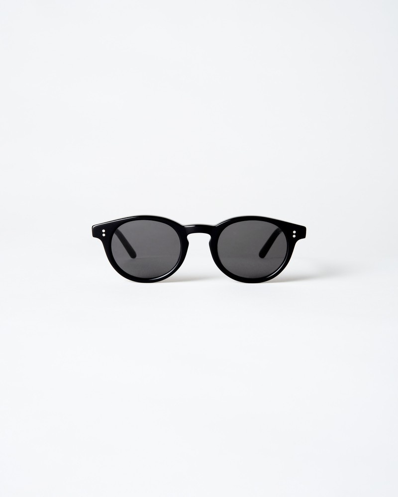 03 Black
