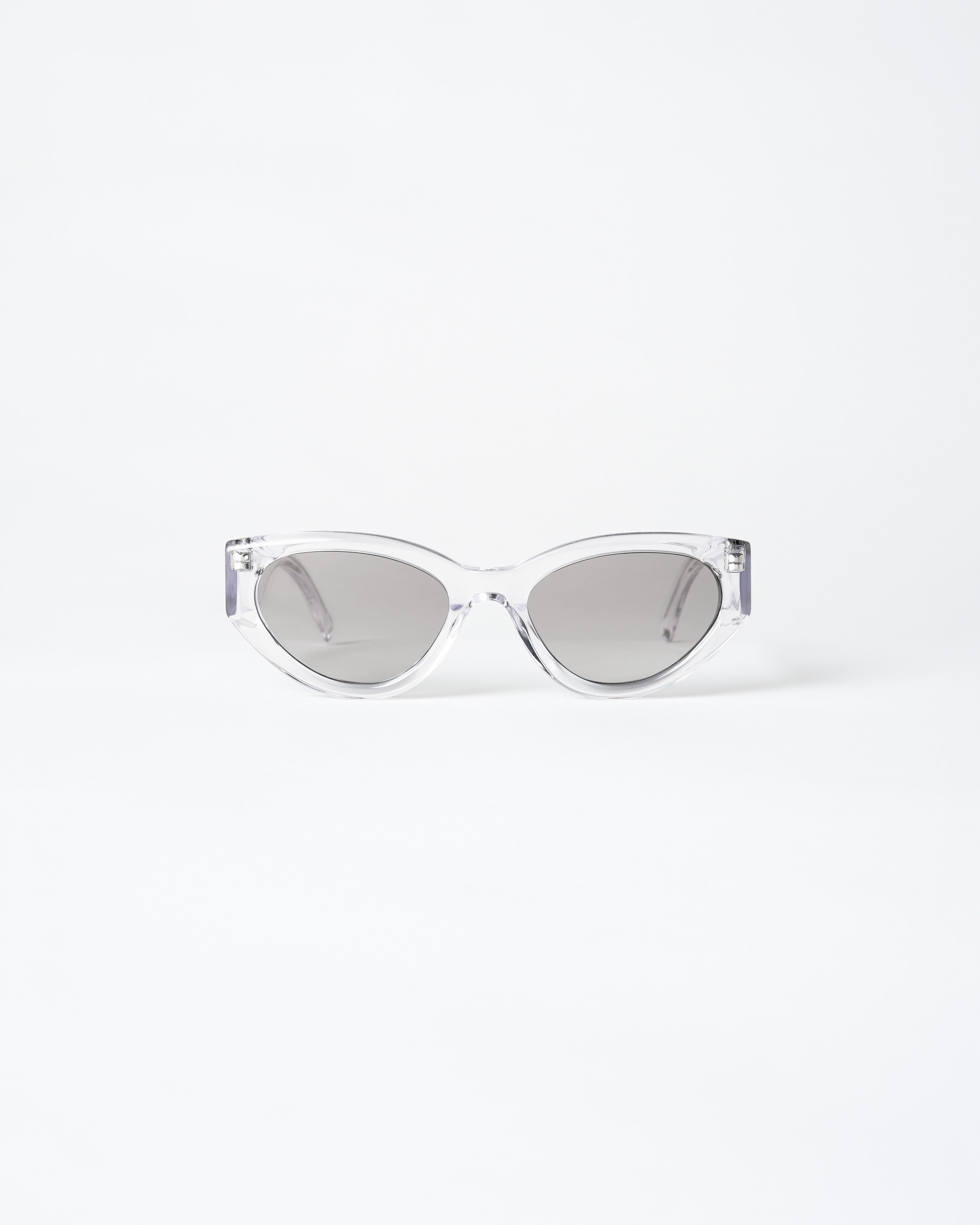 06 Clear (2022) 0