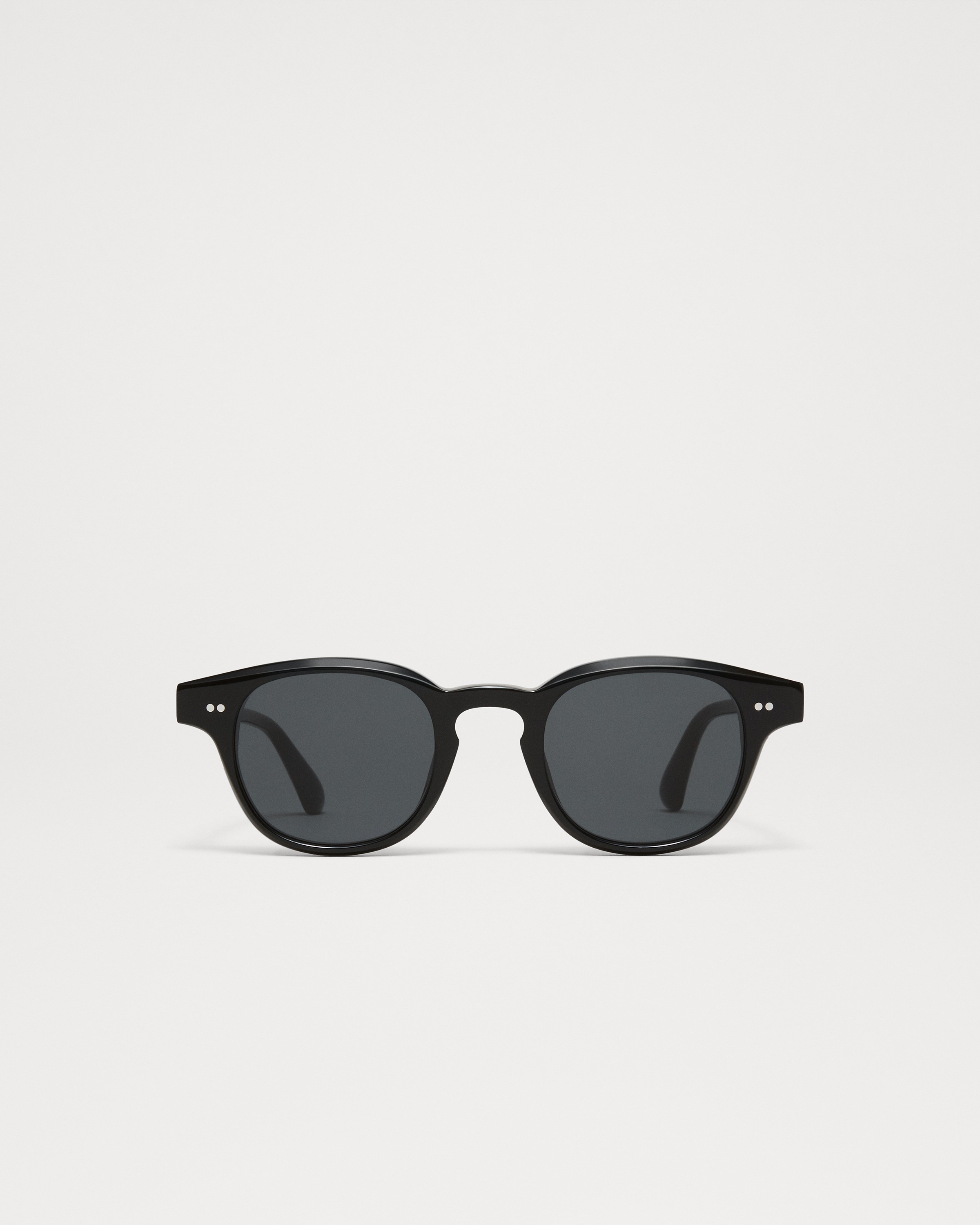01 Black 2