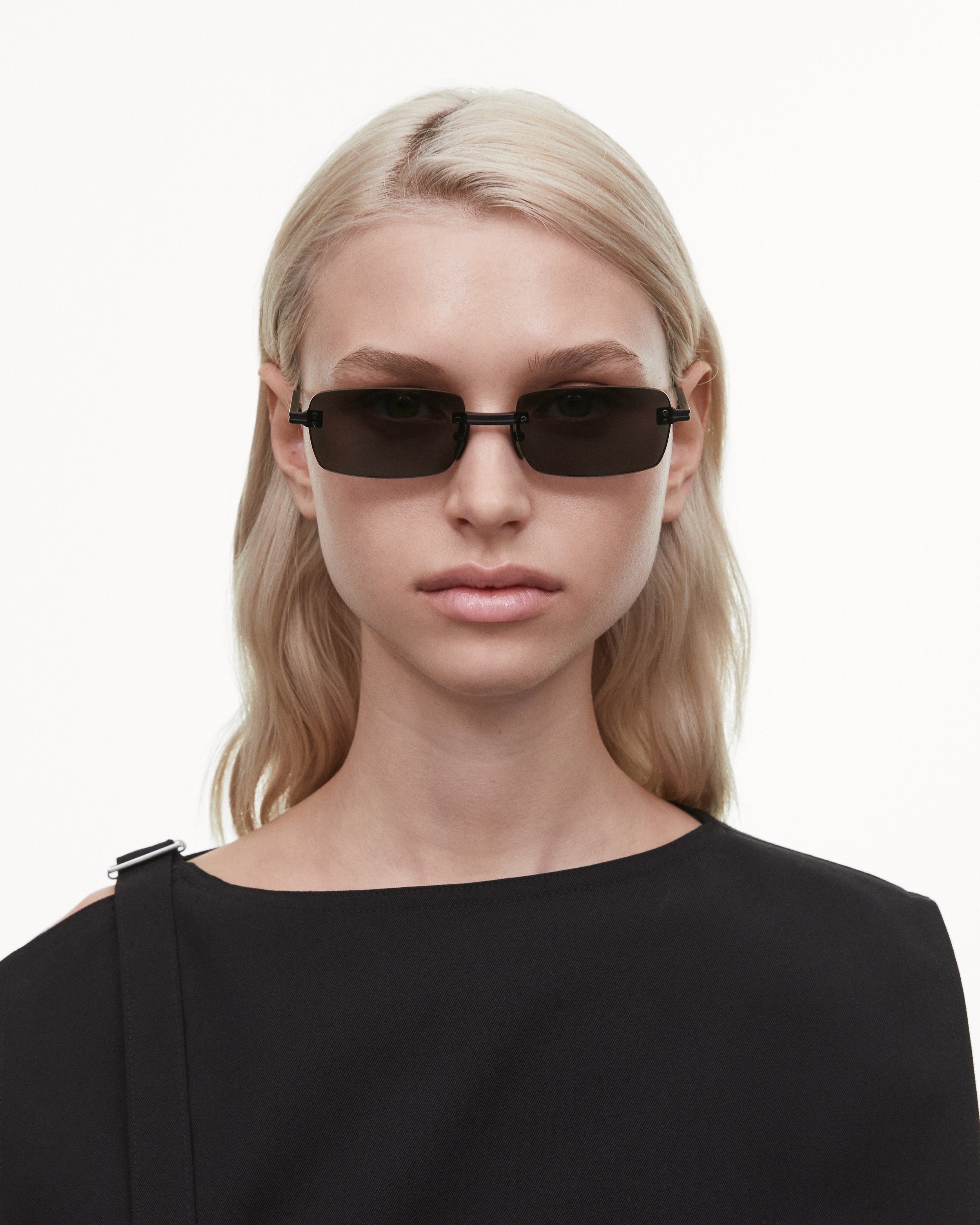 Rimless Parallel Black 6
