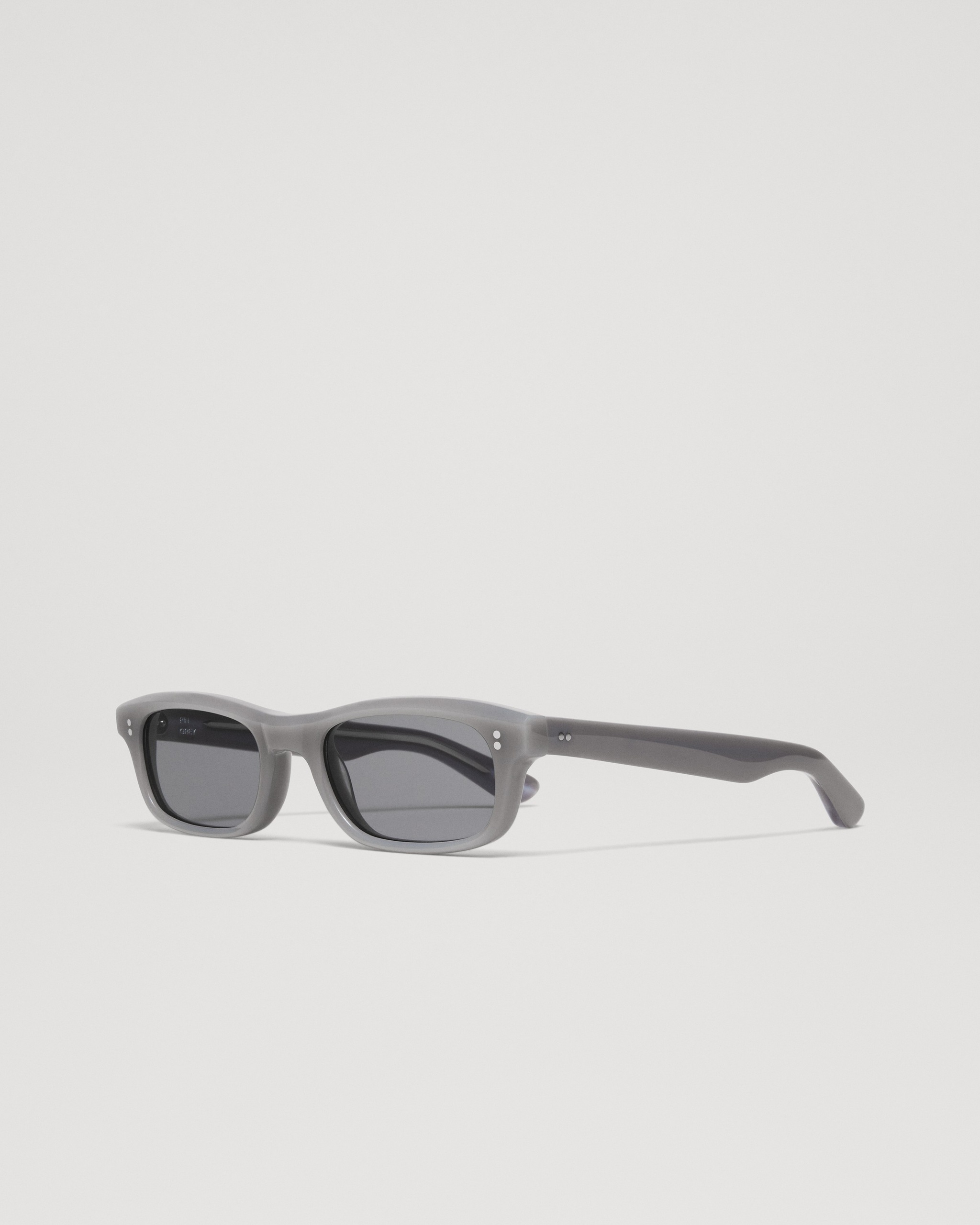 Pin Grey