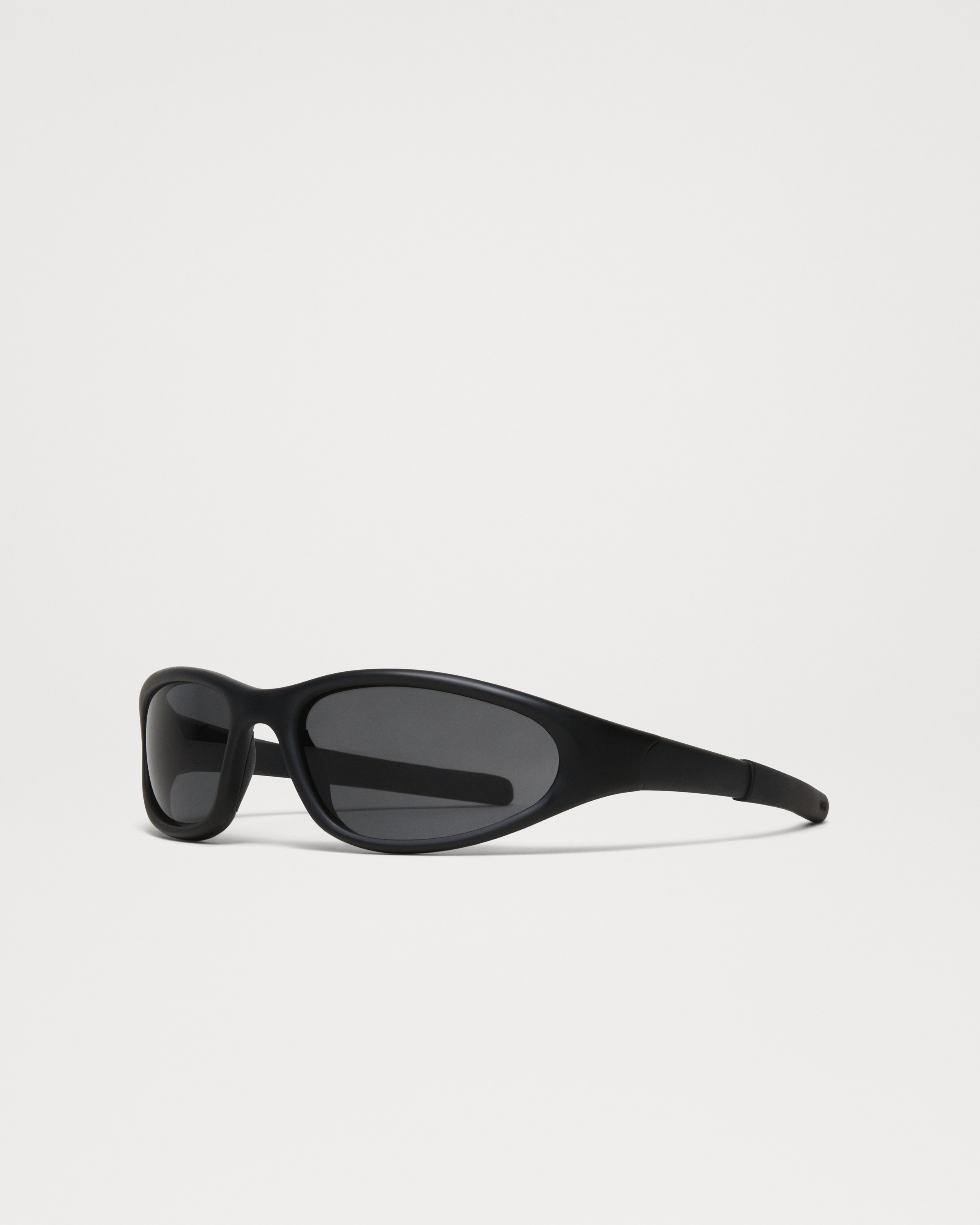 Split Black 2