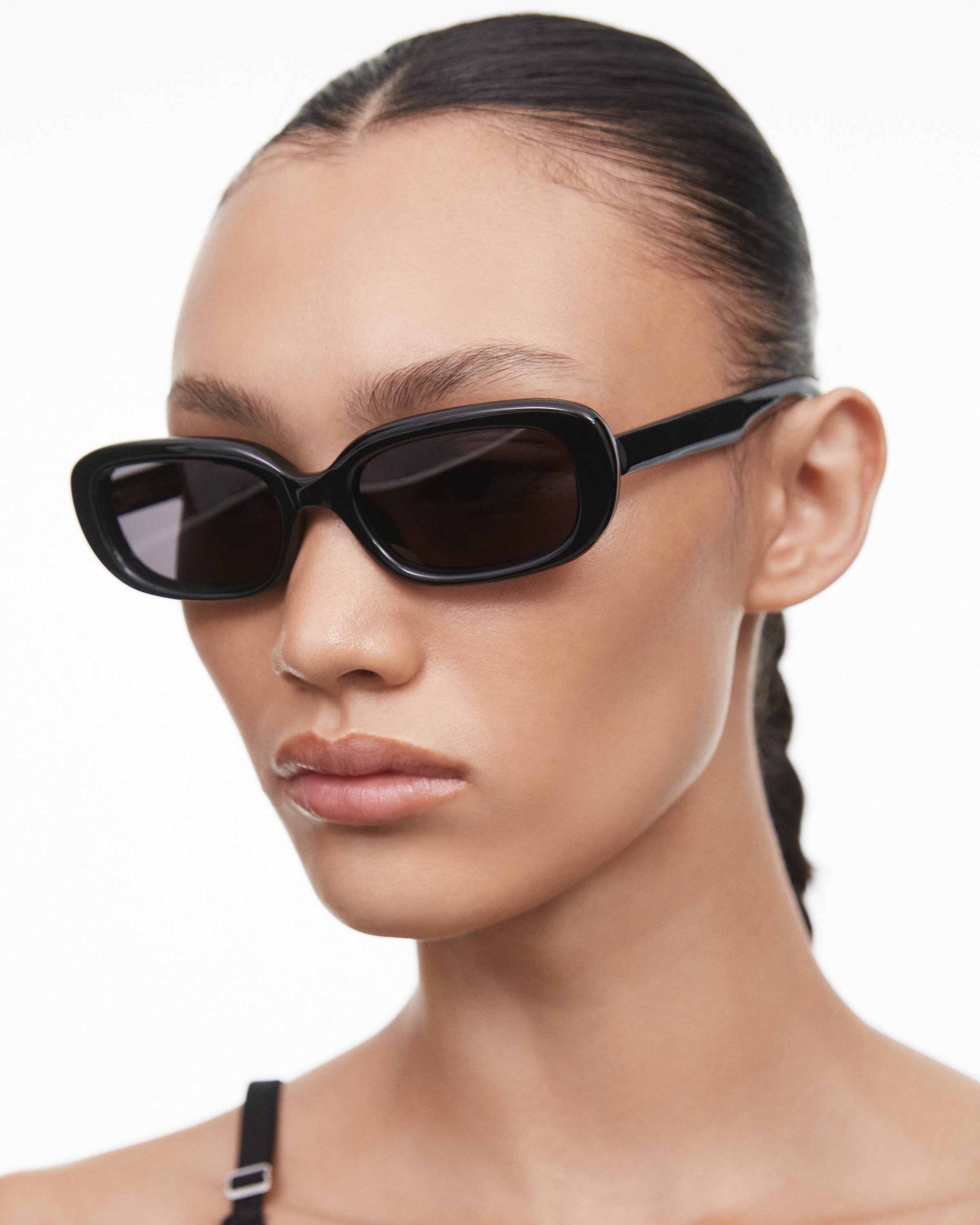 12 Black 6
