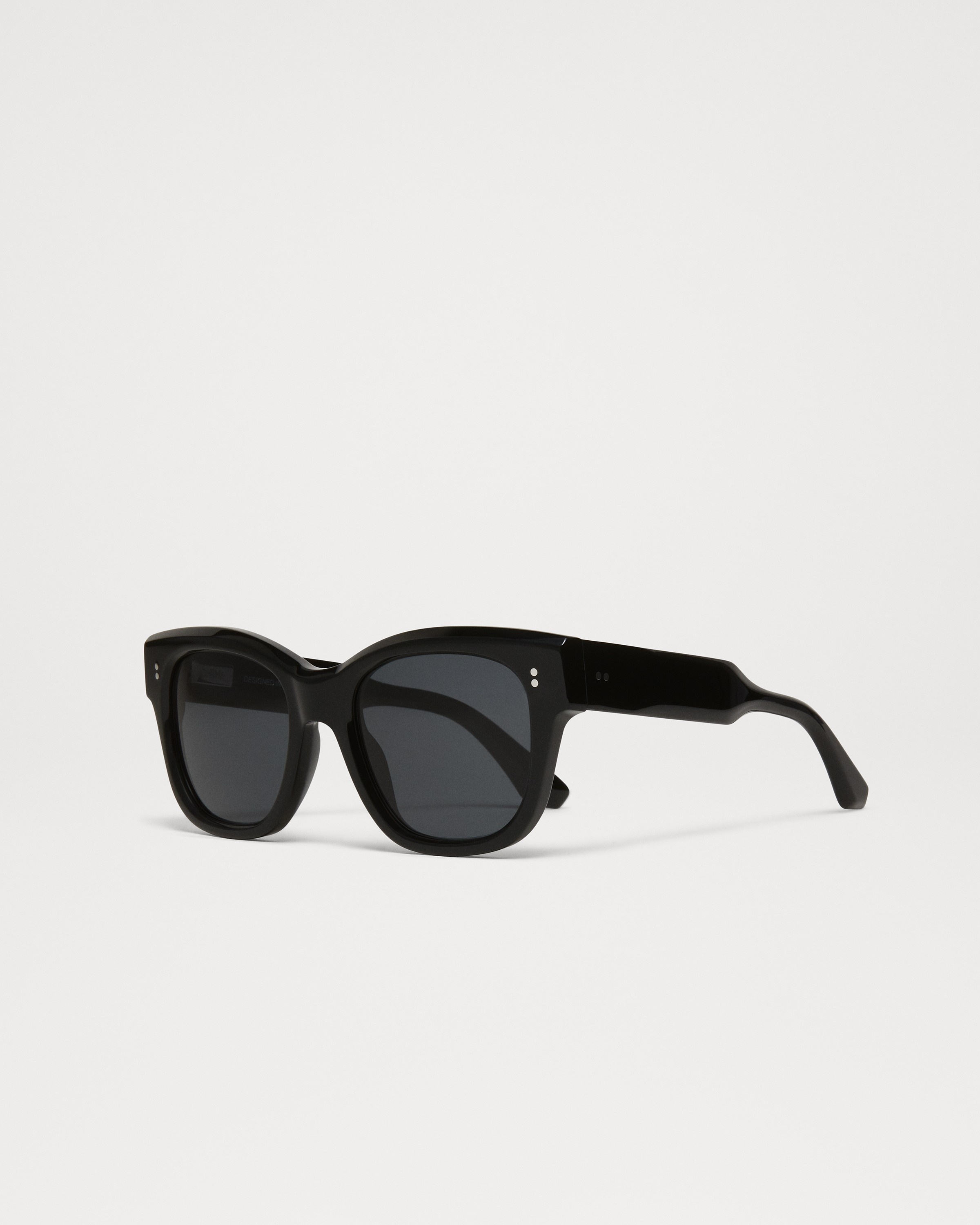 07 Black 4