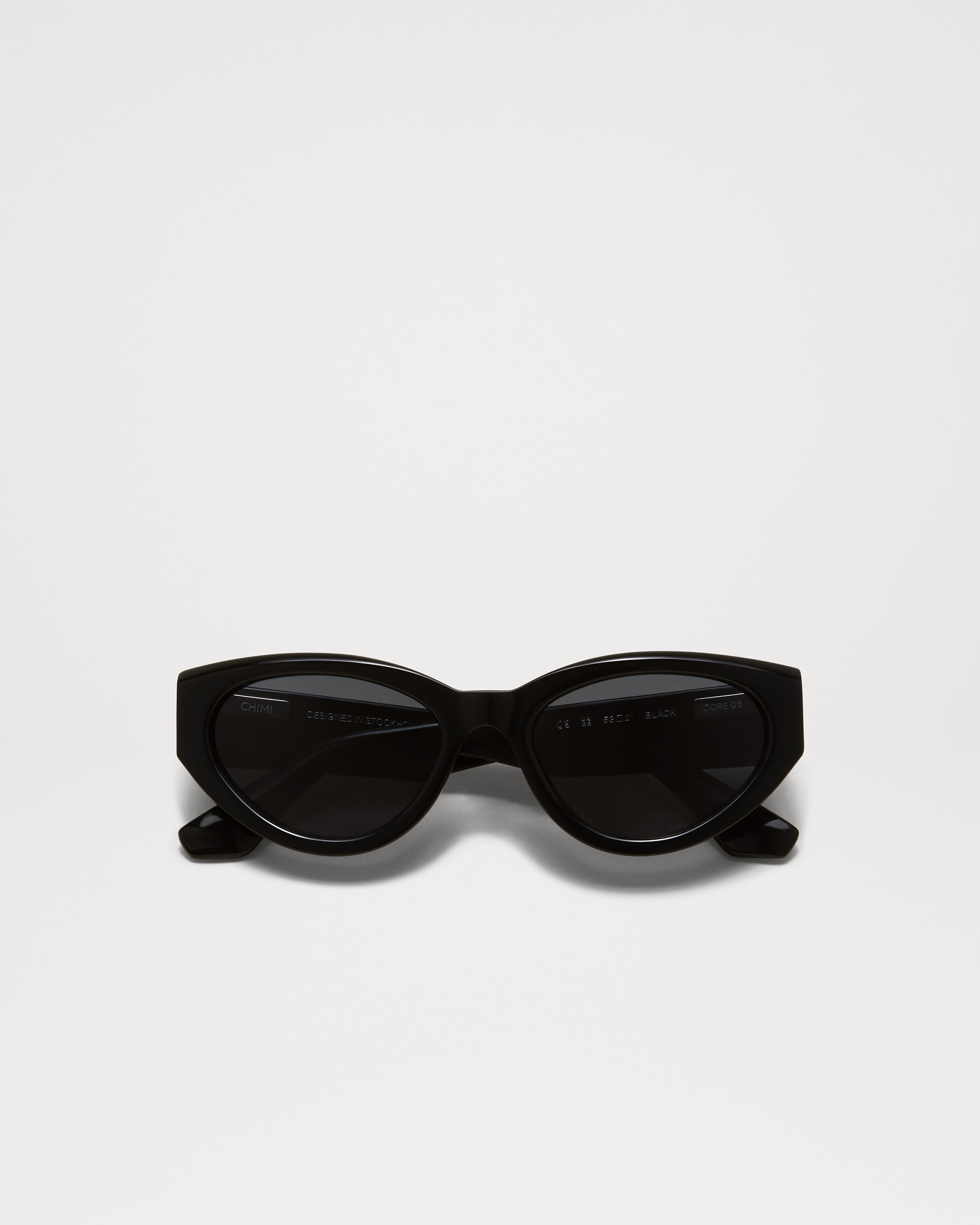 06 Black 0