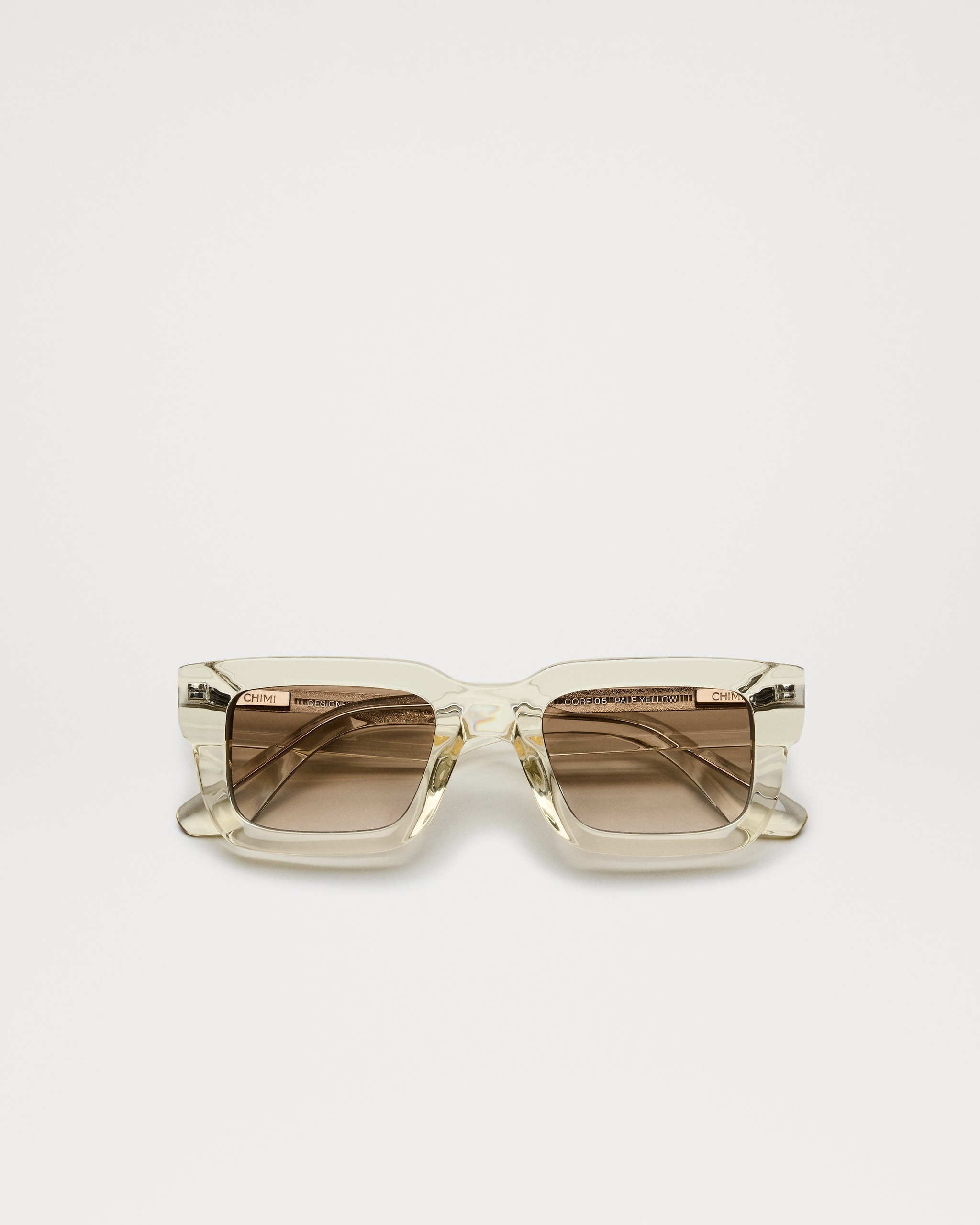 05 Pale Yellow