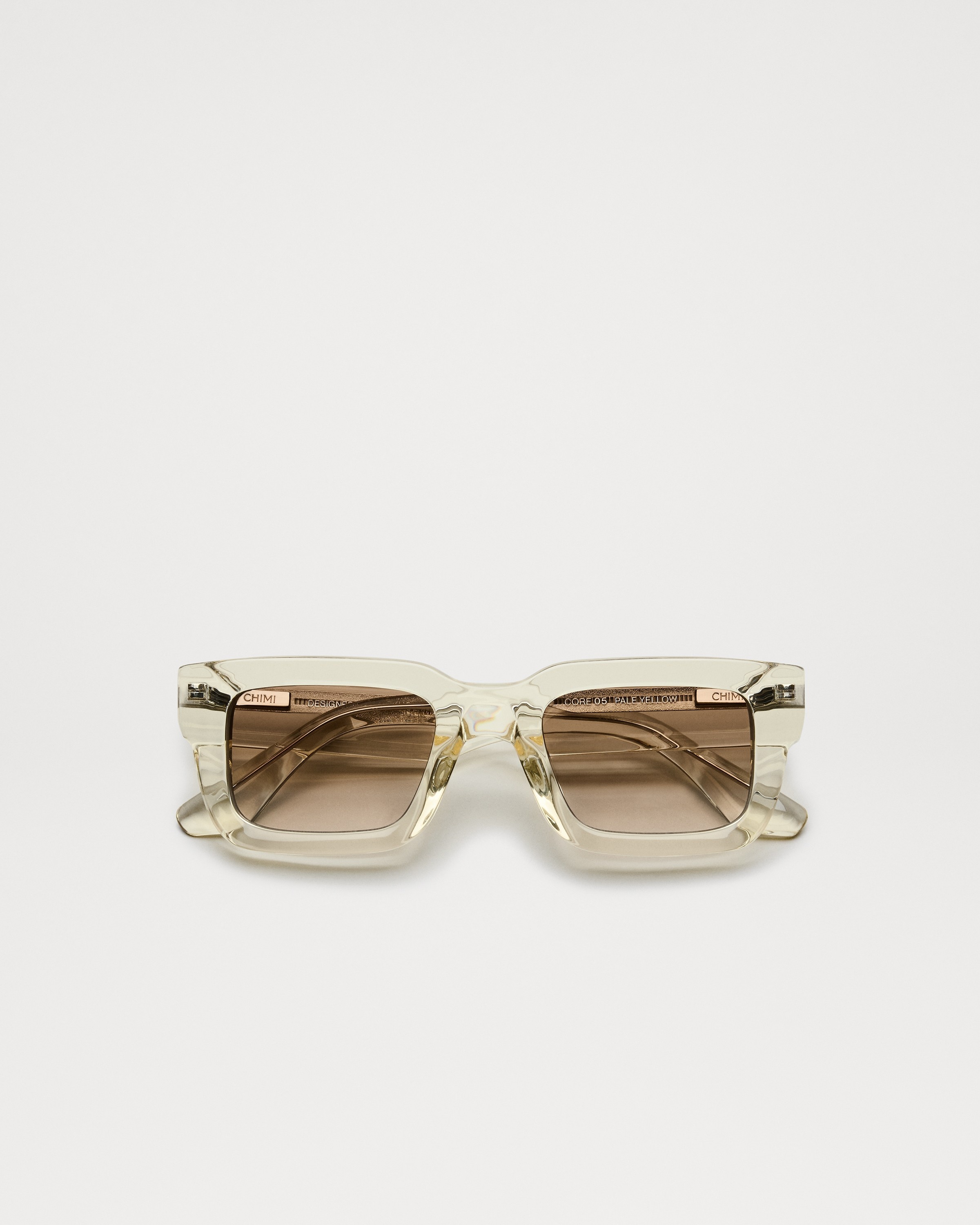 05 Pale Yellow 0