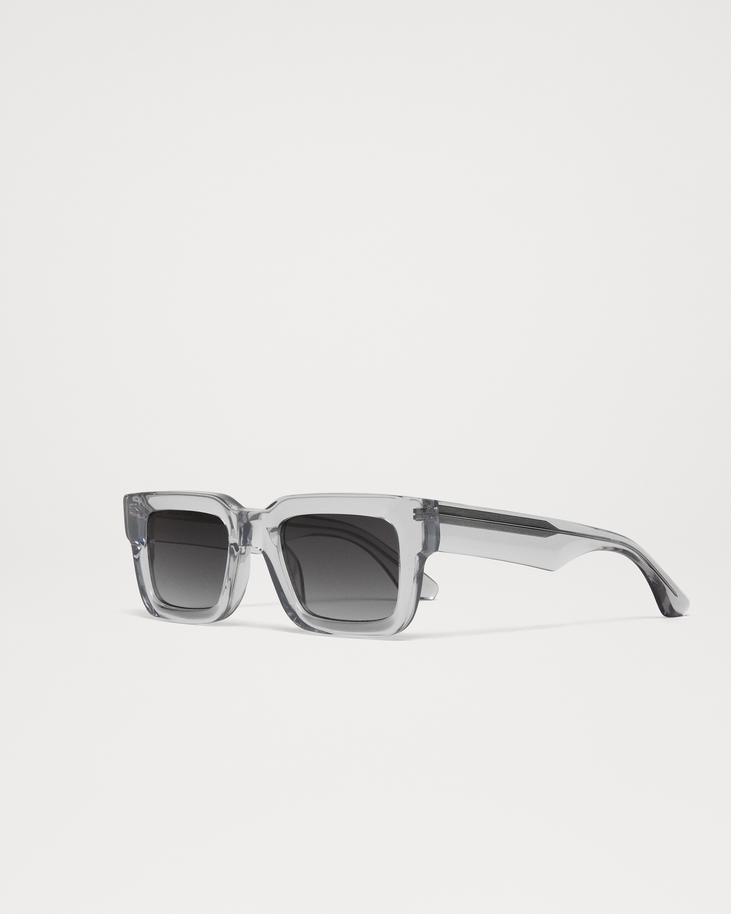 05 Grey 3