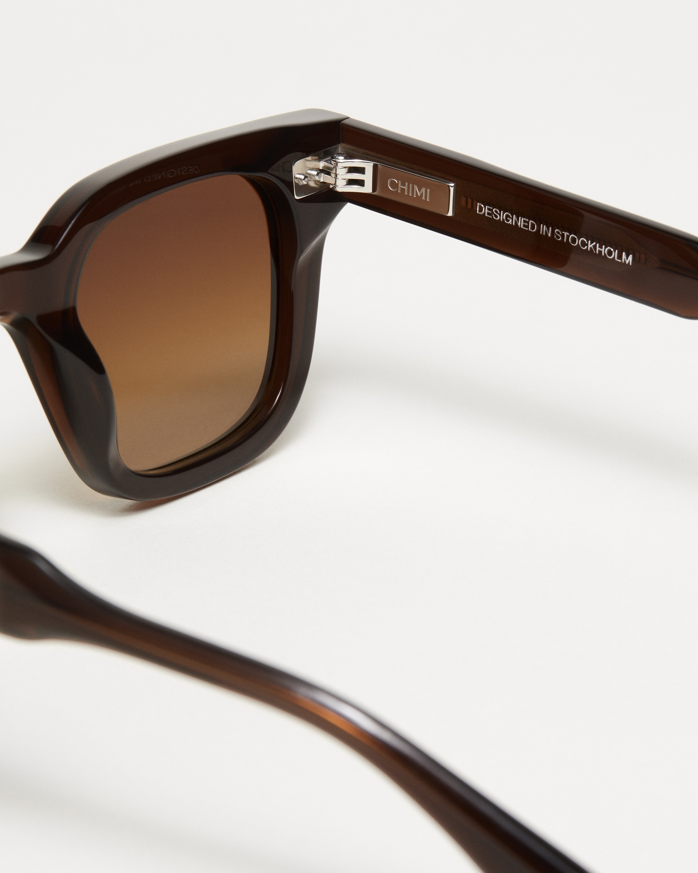 04 Brown 6