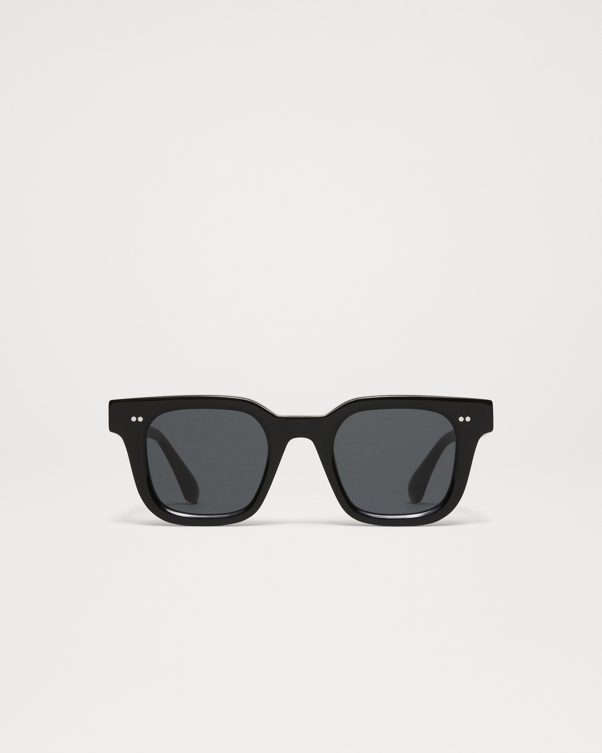 04 Black
