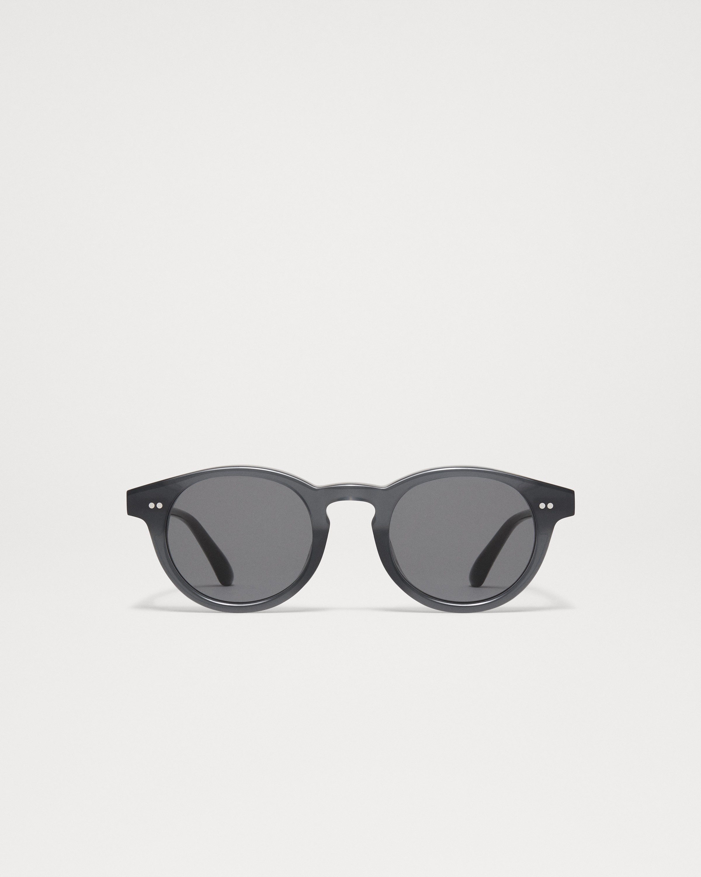 03 Dark Grey 3