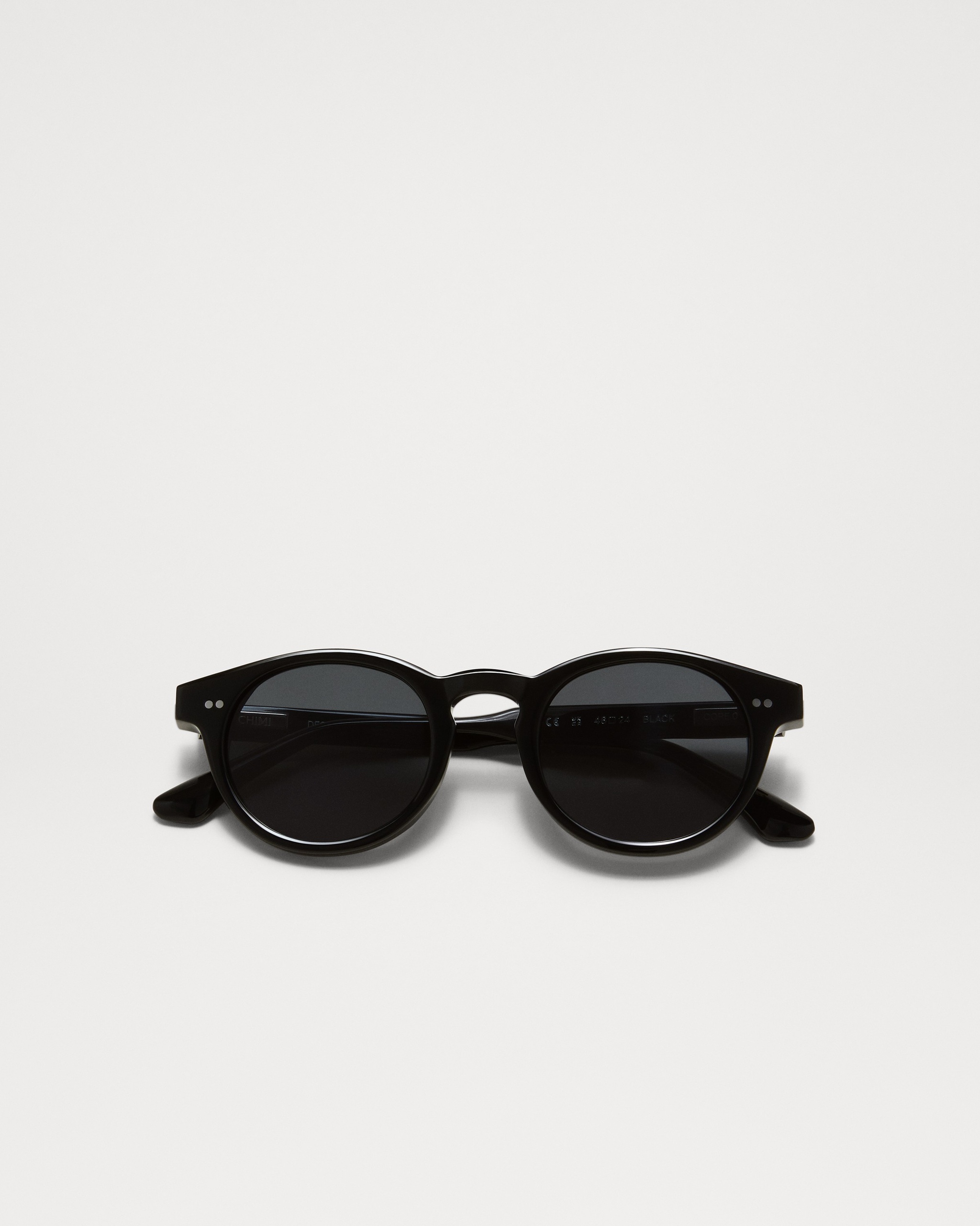 03 Black