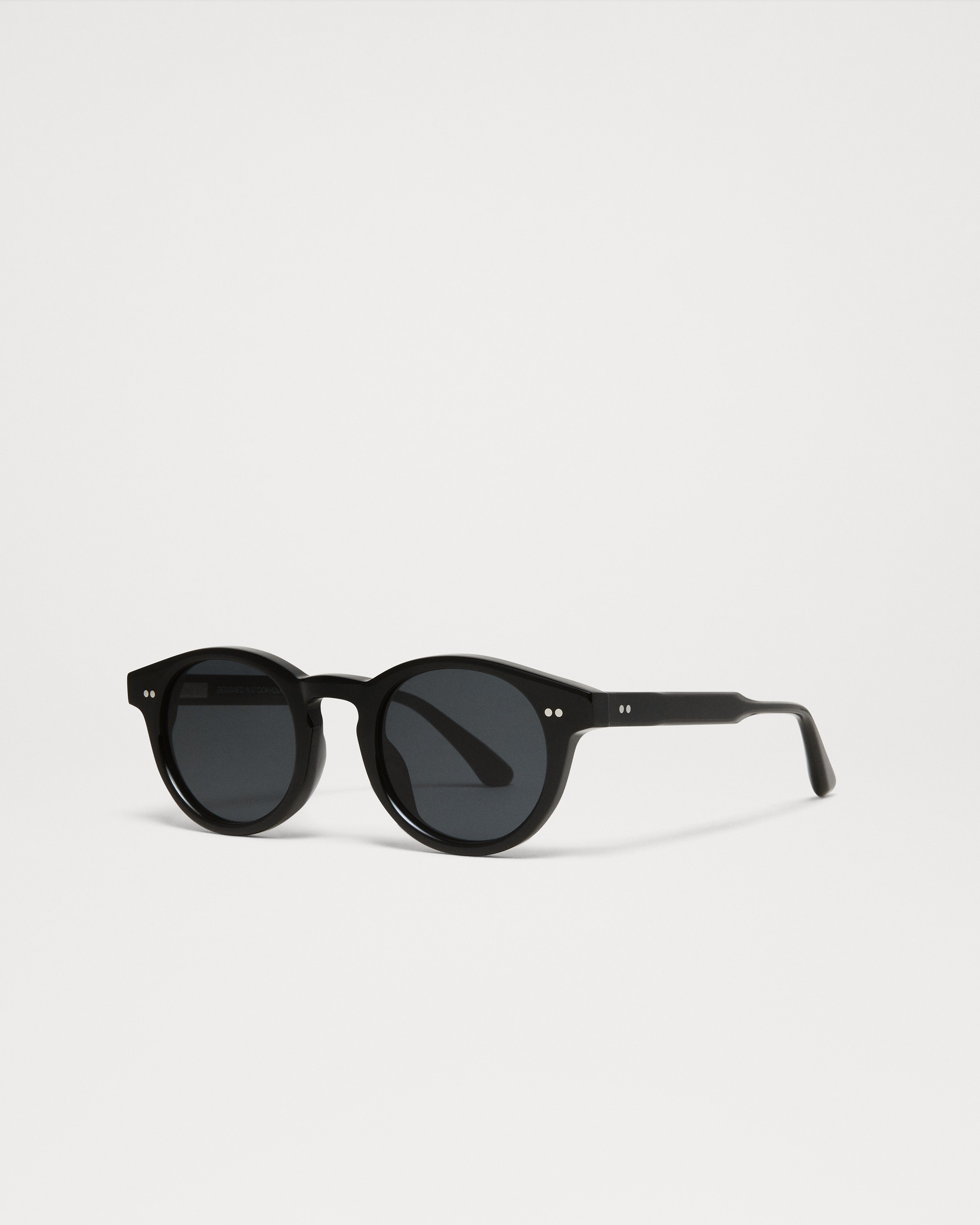 03 Black