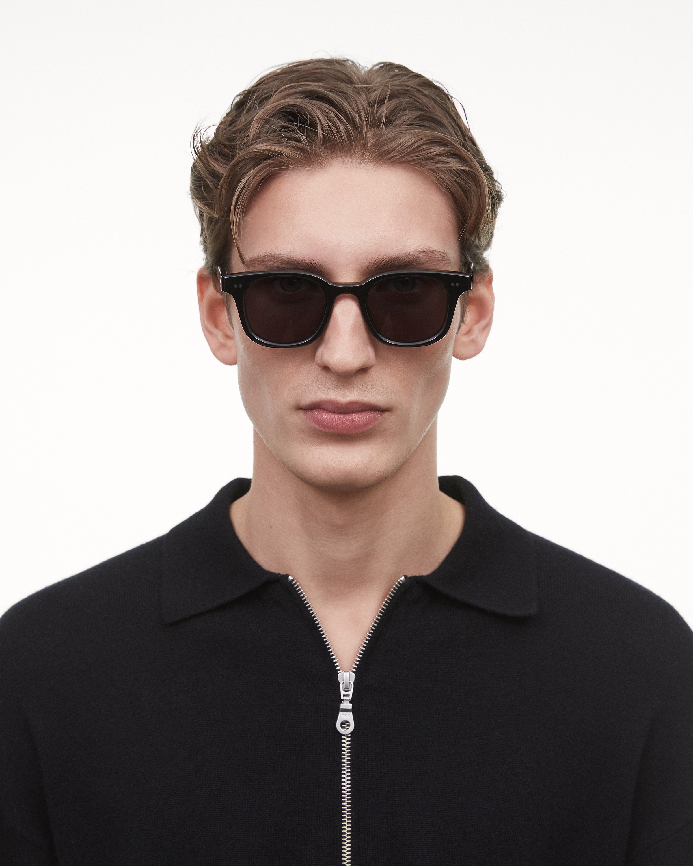 02 Black 8
