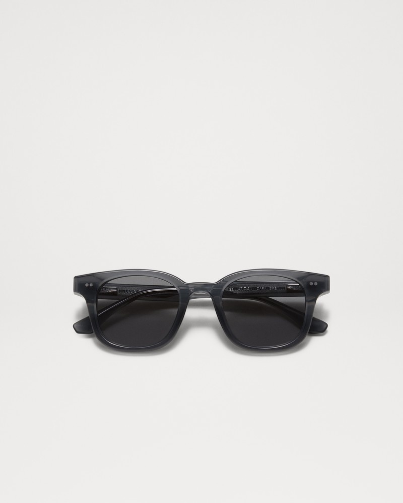 02 Dark Grey