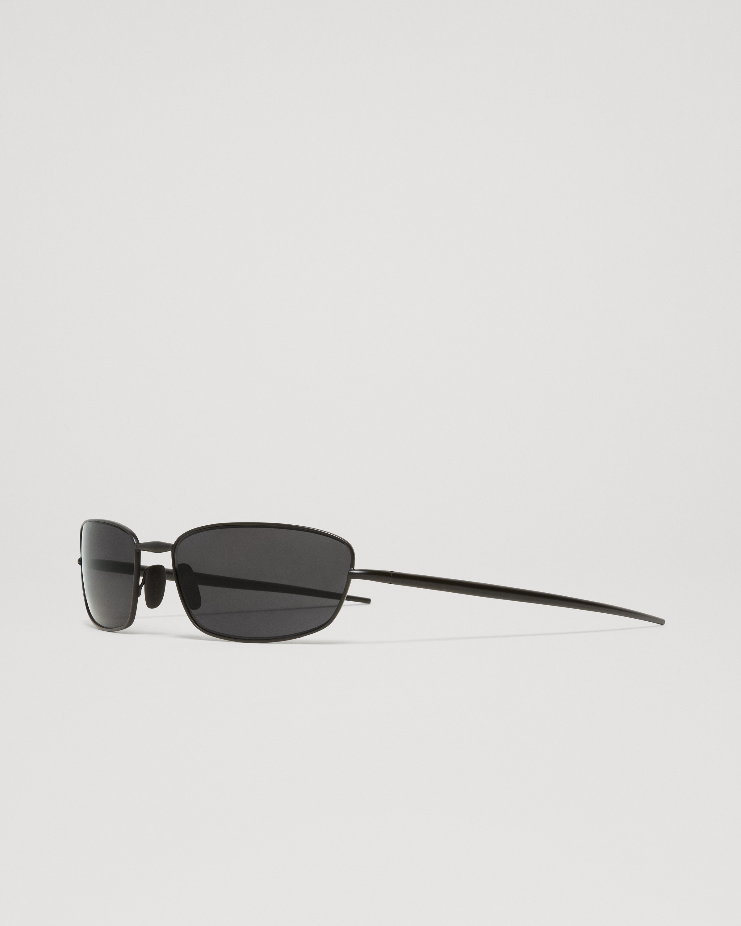 Reach Matte Black 3