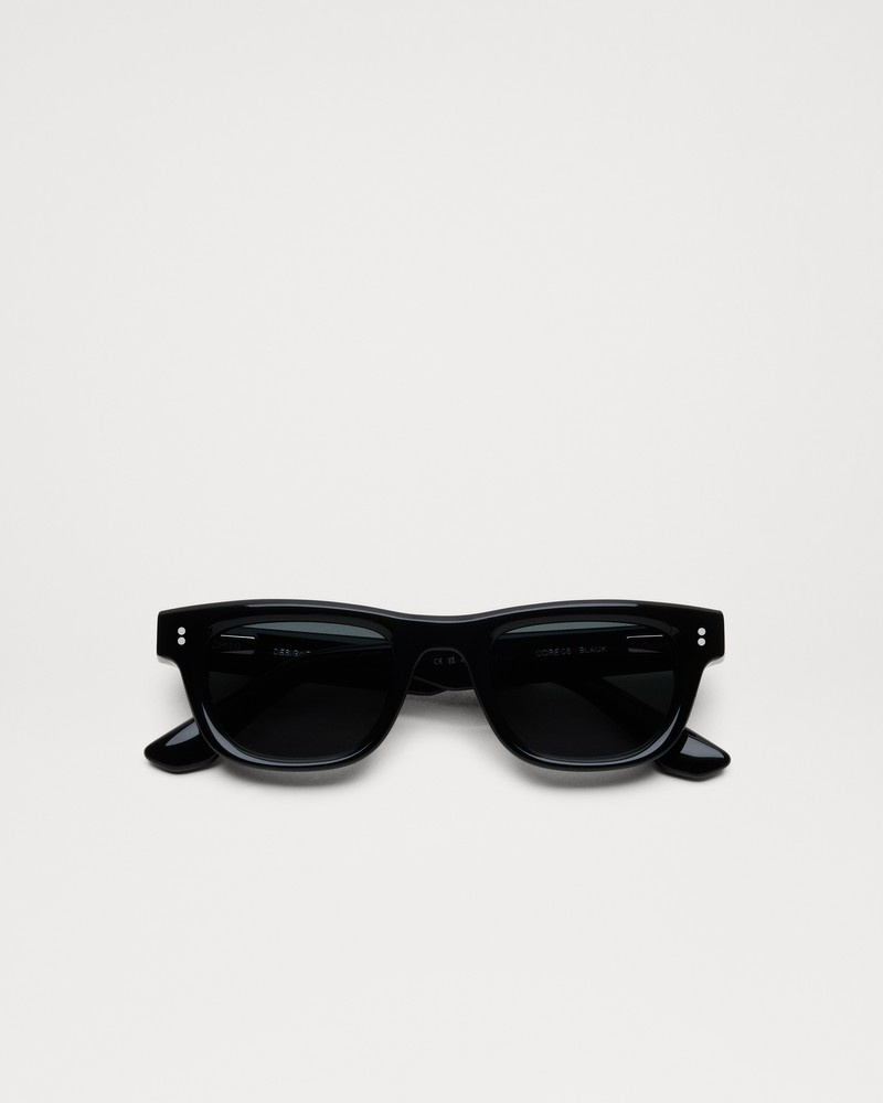 08 Black