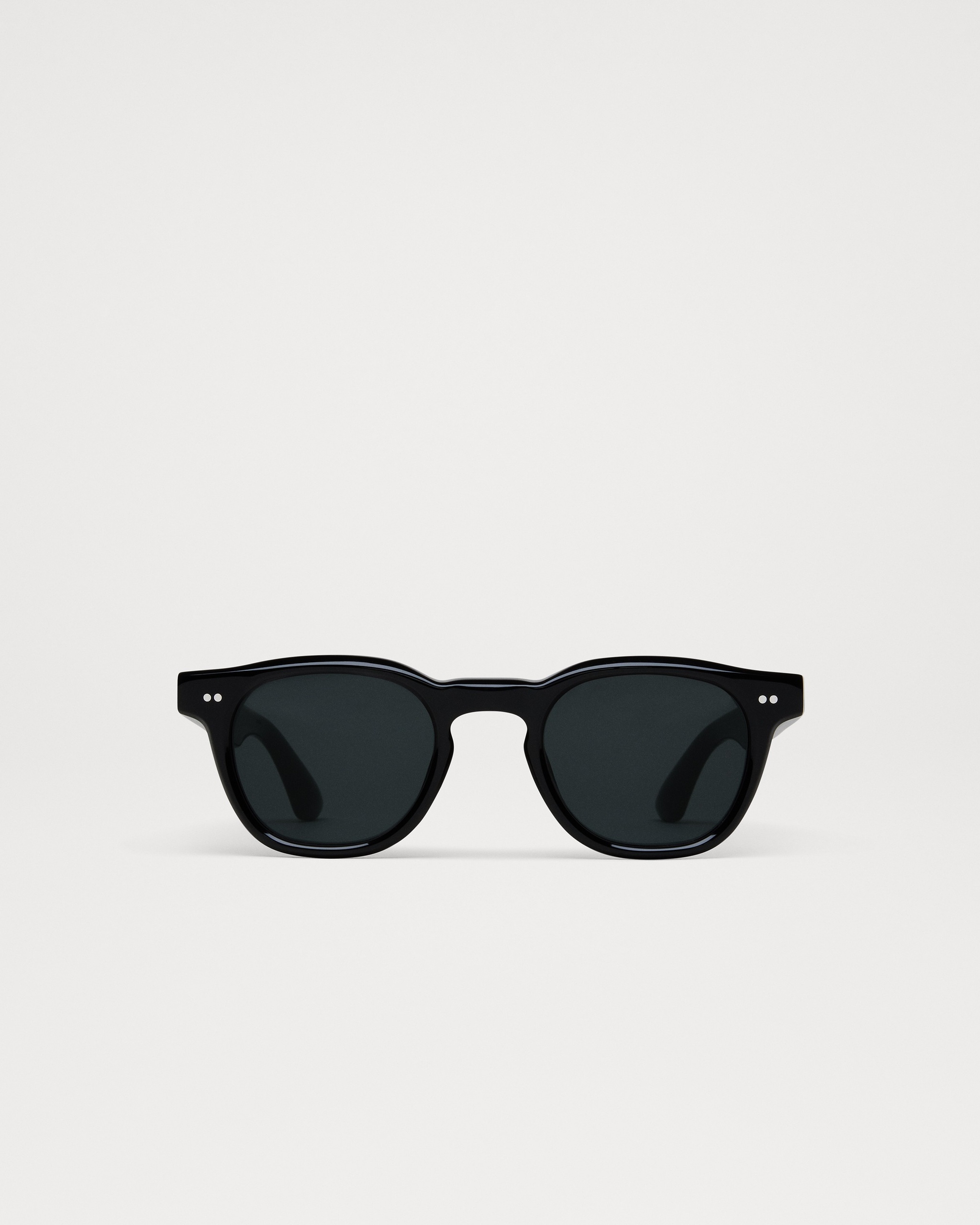 01 Black