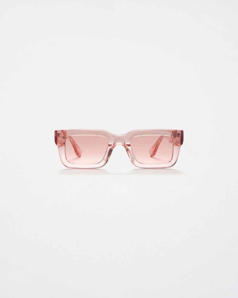 05 Pink (2022)