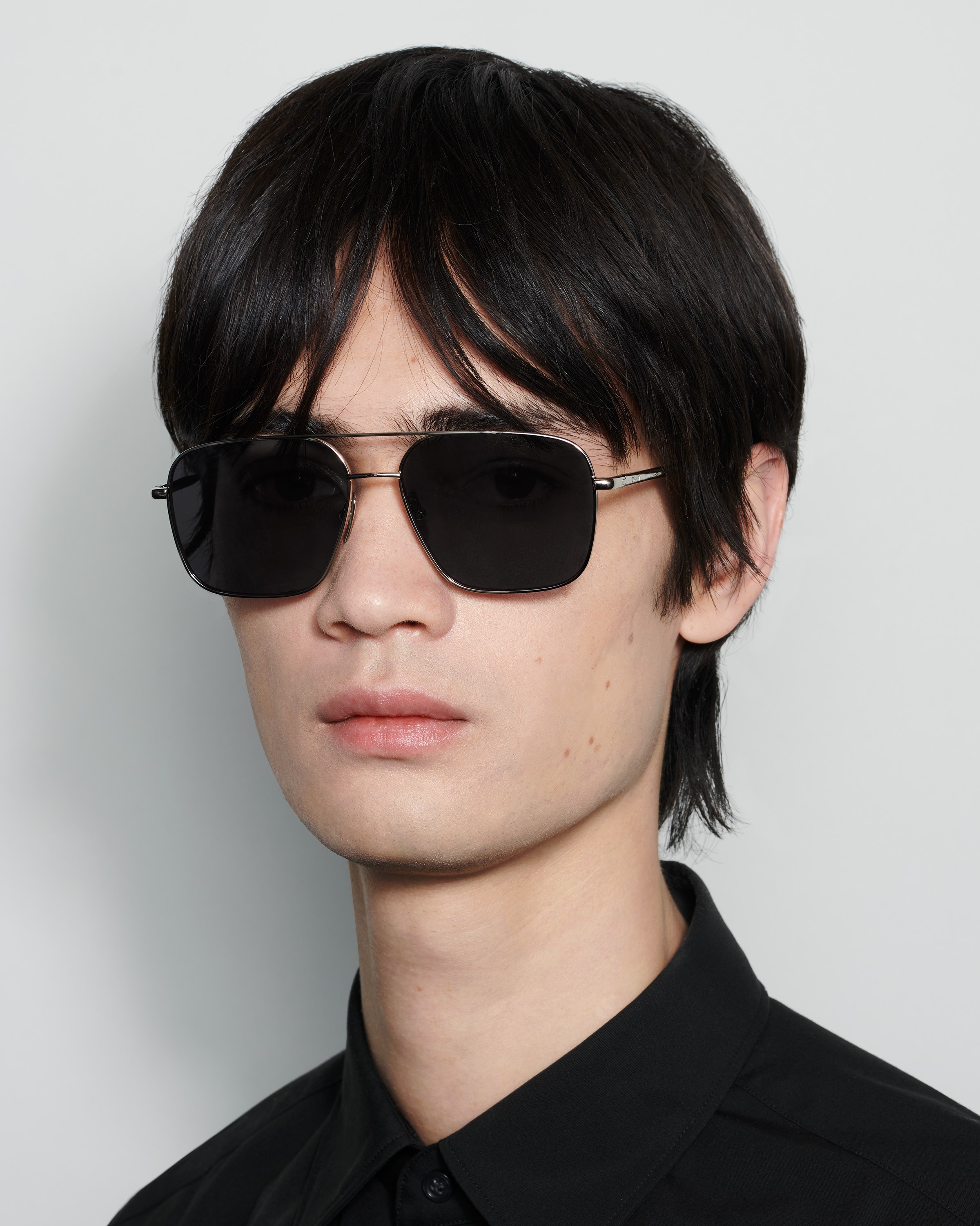 Aviator Grey 2