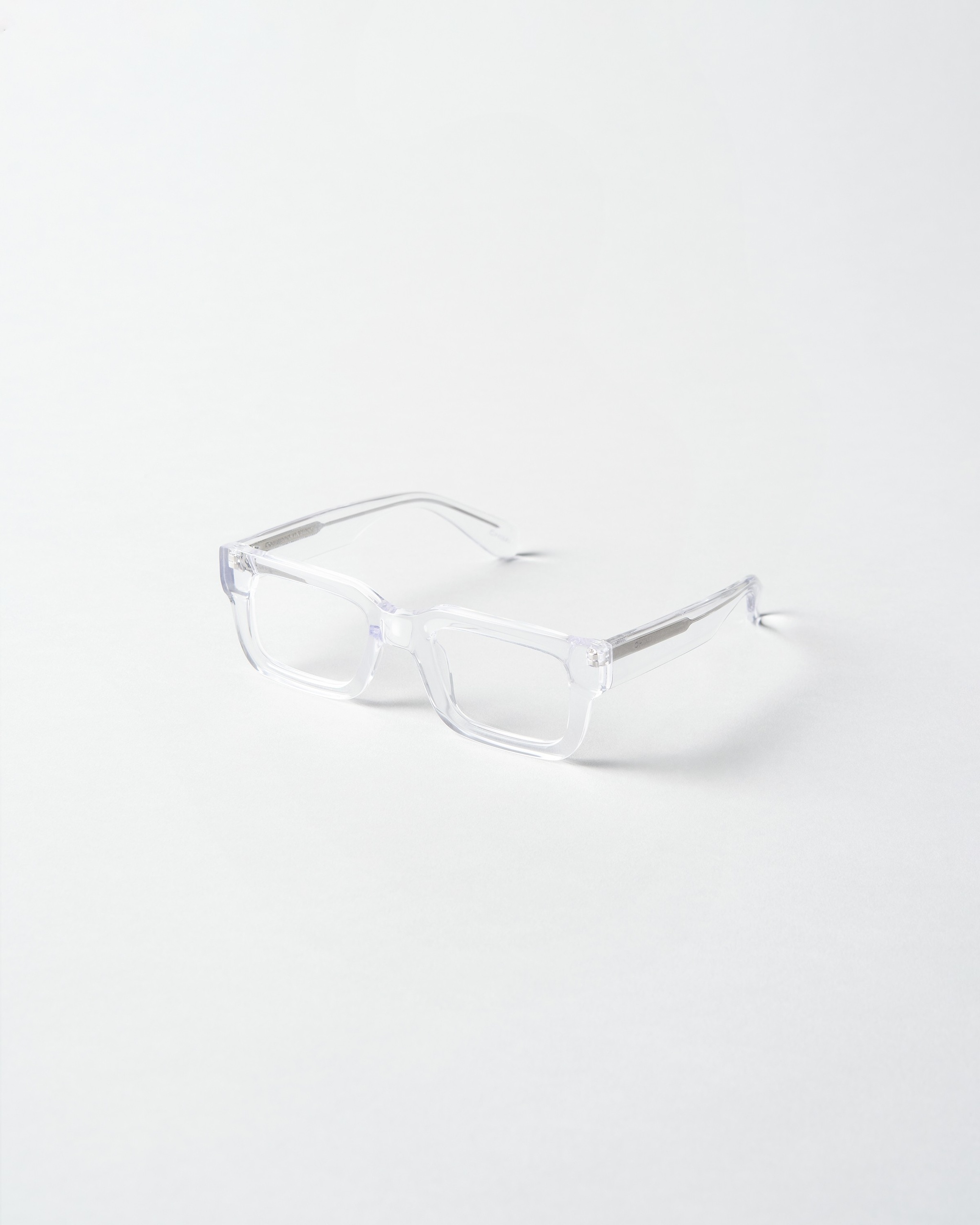 05 Optic Clear