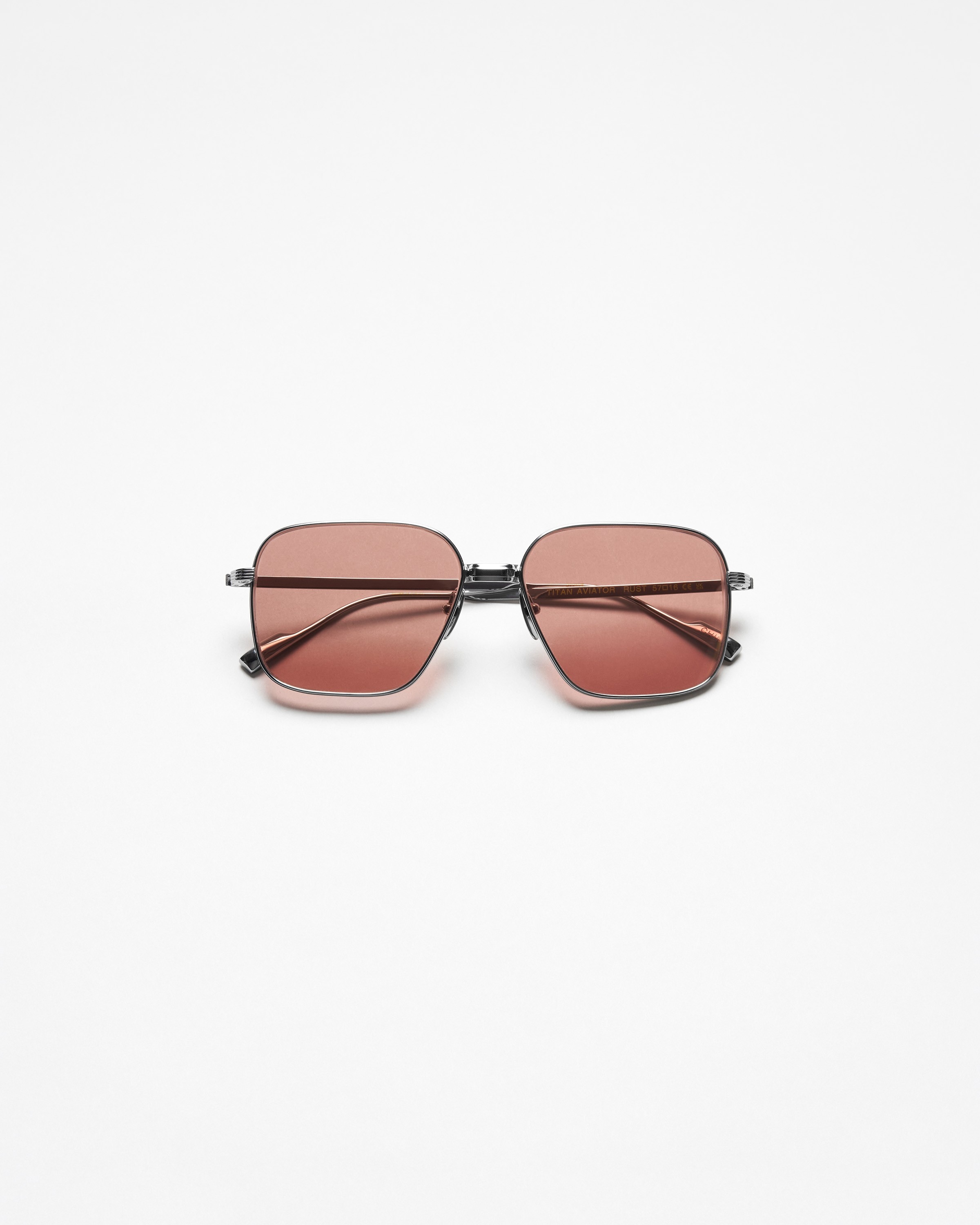 Titan Aviator Rust 3