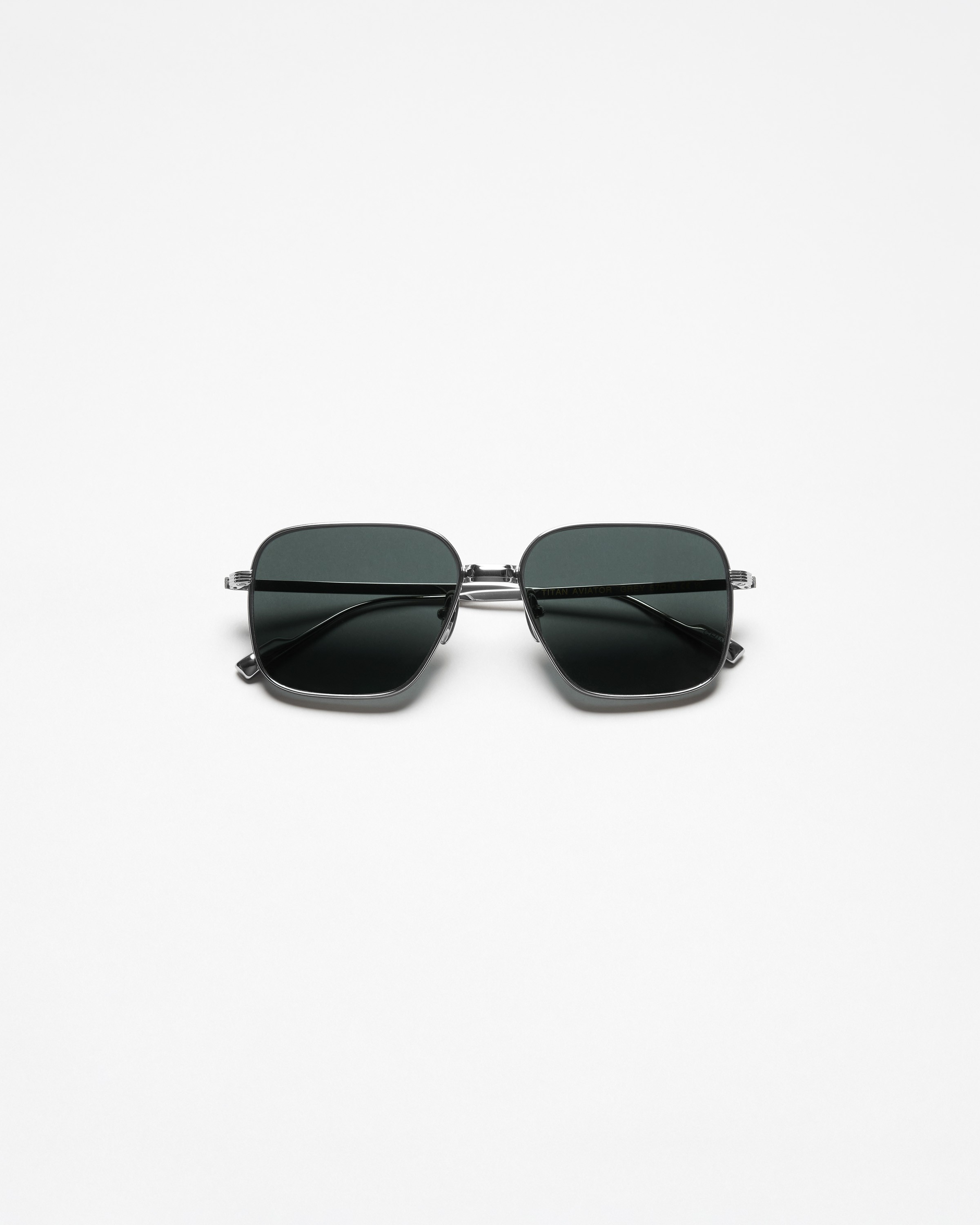 Titan Aviator Grey 4